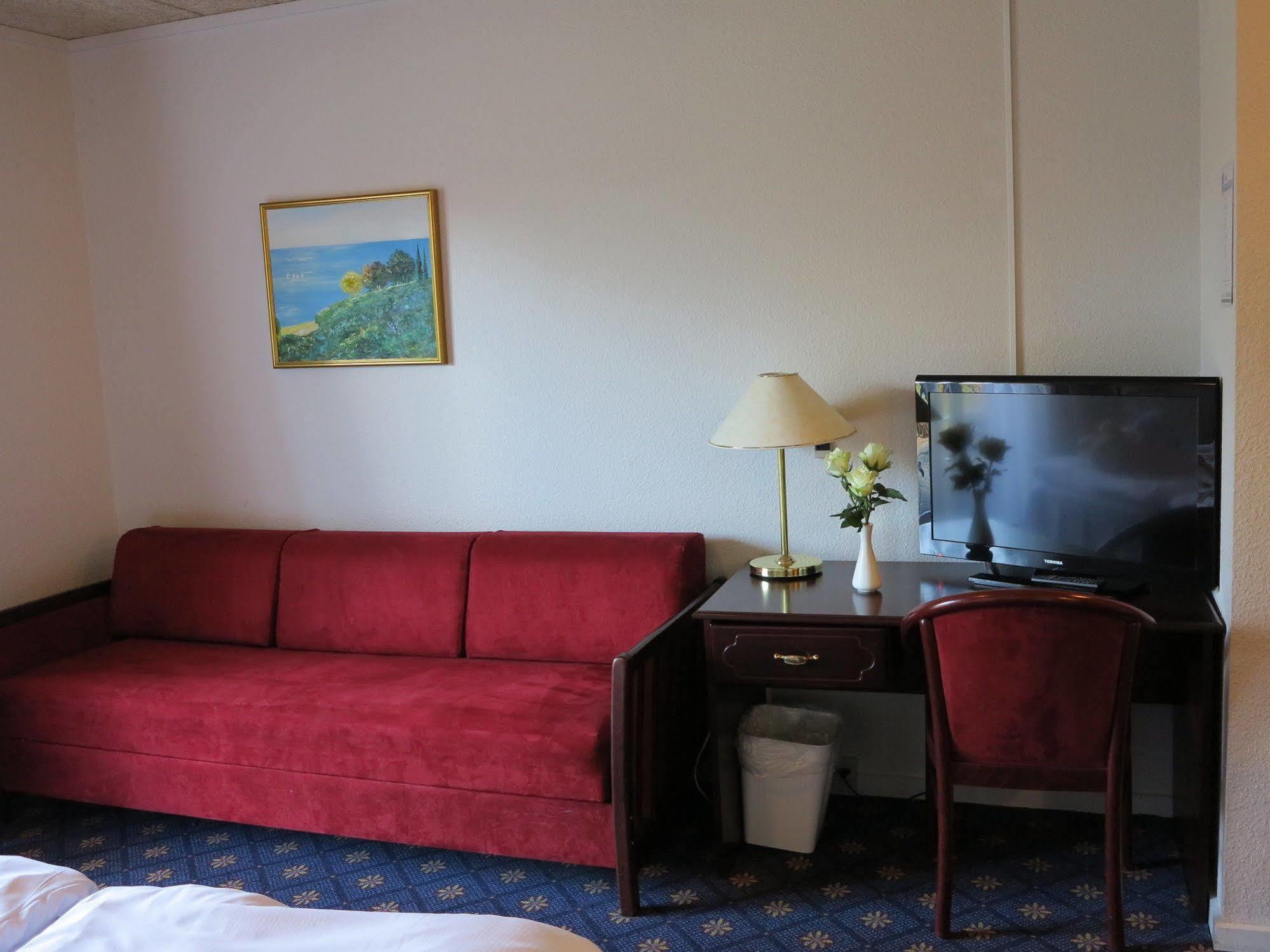 Hotel Sogarden Brorup Ngoại thất bức ảnh